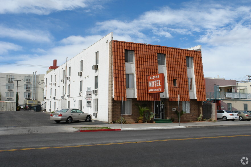 213 N 9th St, Las Vegas, NV for sale - Primary Photo - Image 1 of 1