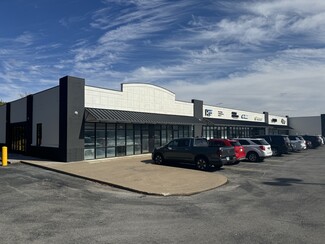 Plus de détails pour 72 W Joyce Blvd, Fayetteville, AR - Vente au détail à louer