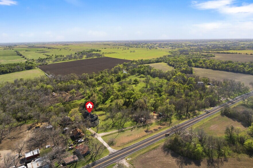 11900 FM 1660, Hutto, TX à vendre - Photo du bâtiment - Image 2 de 8