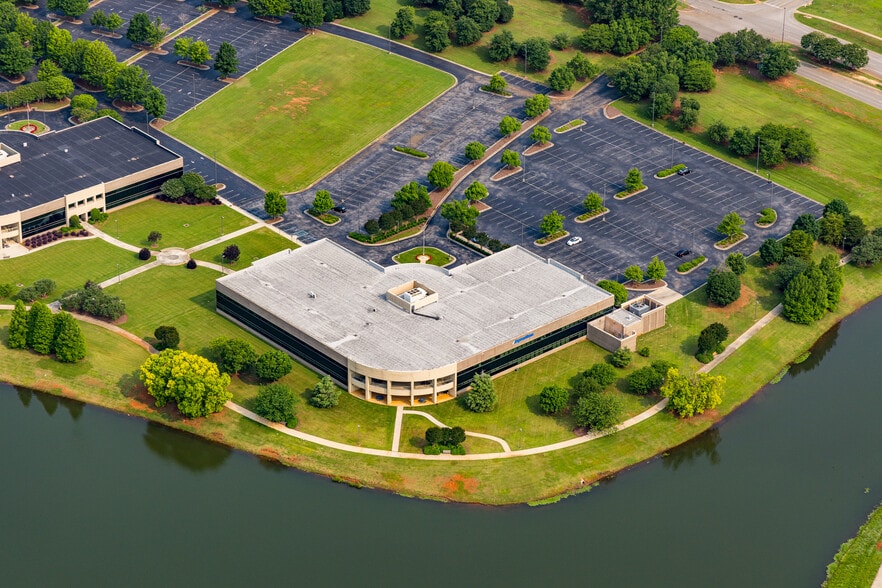 Gold Rock Portfolio portfolio of 2 properties for sale on LoopNet.ca - Building Photo - Image 3 of 7