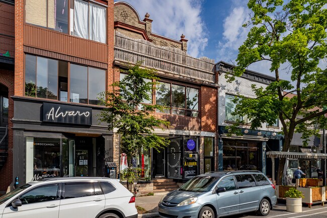 Plus de détails pour 119-123 Av Laurier O, Montréal, QC - Commerce de détail à louer