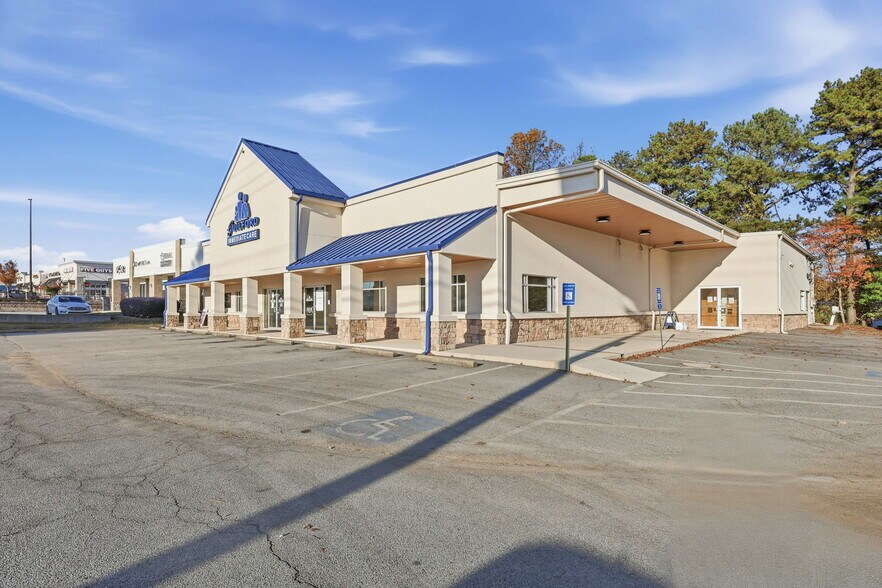 1080 Dawsonville Hwy, Gainesville, GA à louer - Photo du bâtiment - Image 2 de 16