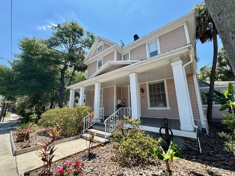 210 Platt St W, Tampa, FL for lease - Building Photo - Image 1 of 11