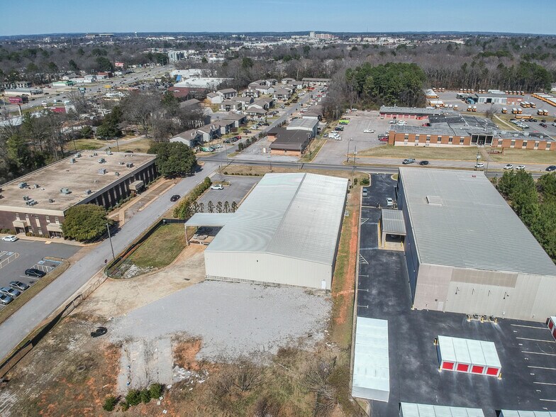 1209 James I Harrison Jr Pky E, Tuscaloosa, AL à vendre - Photo du bâtiment - Image 3 de 18