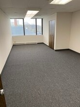 6160 N Cicero Ave, Chicago, IL for lease Building Photo- Image 2 of 3