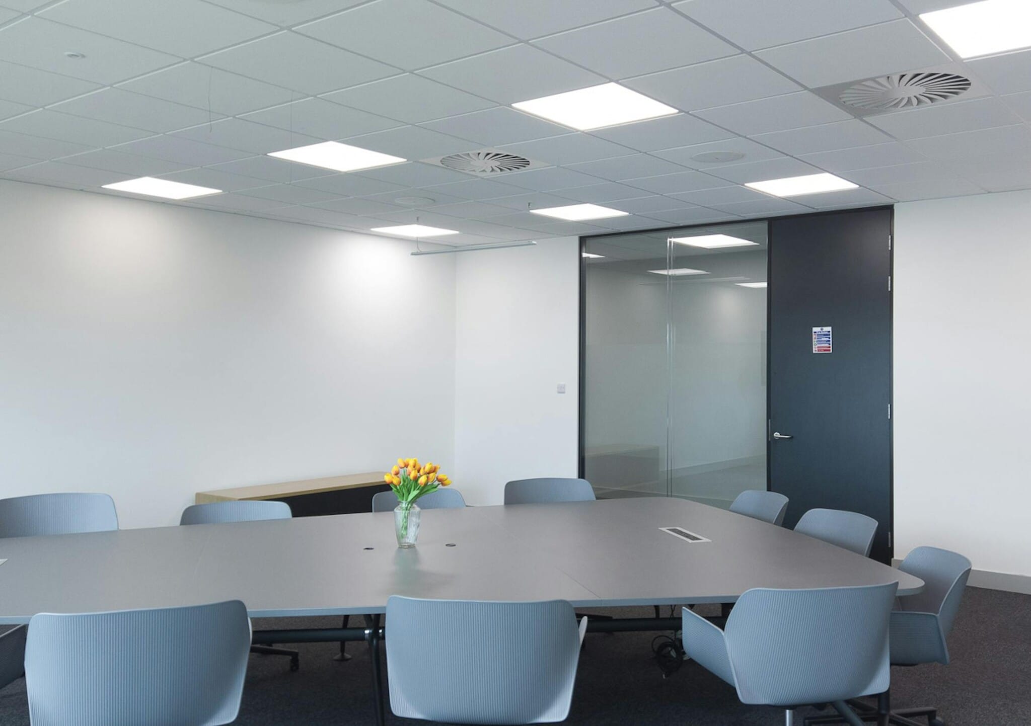 2 Devon Way, Birmingham for lease Interior Photo- Image 1 of 3