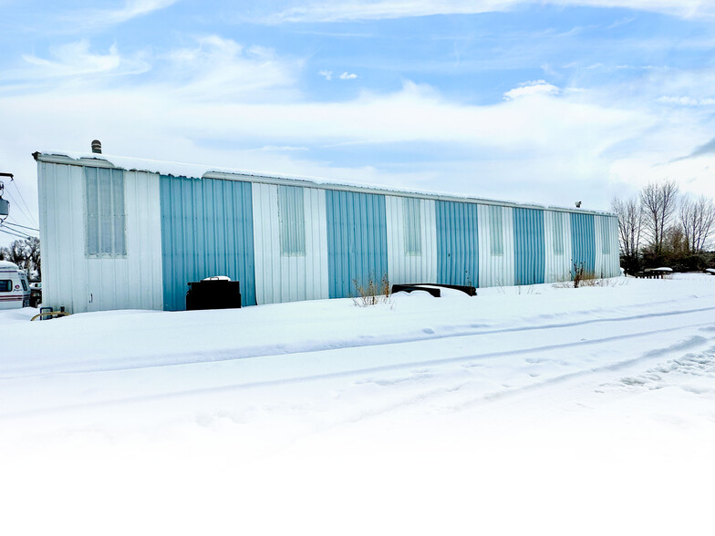 220 Superior Dr, Evanston, WY for lease - Primary Photo - Image 1 of 16