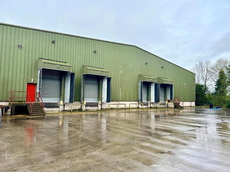 29 Annaghmore Rd, Craigavon à louer - Photo du bâtiment - Image 2 de 3