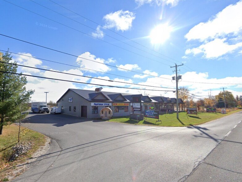 5062 Road 38, South Frontenac, ON à vendre - Photo du bâtiment - Image 2 de 15