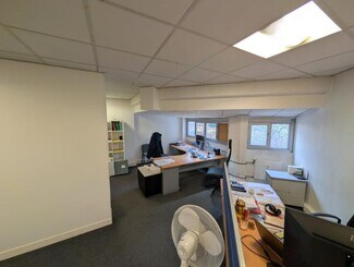 Plus de détails pour Bureau à vendre