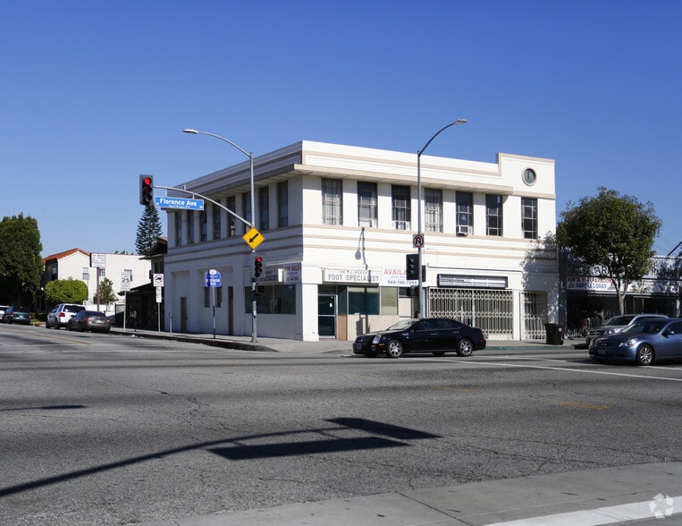 2701-2705 E Florence Ave, Huntington Park, CA for lease - Primary Photo - Image 1 of 5