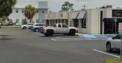 21234 Olean Blvd, Port Charlotte, FL for lease Interior Photo- Image 1 of 3