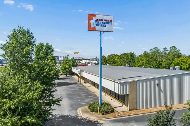 More details for 6527 Warden Rd, North Little Rock, AR - Retail for Auction