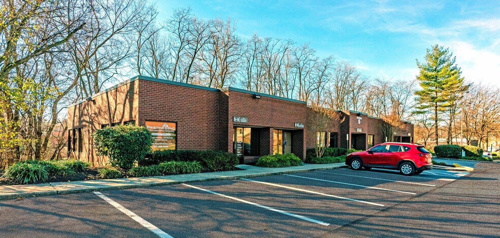 9 Gwynns Mill Ct, Owings Mills, MD for lease - Building Photo - Image 2 of 9