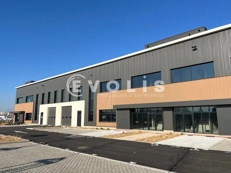 25 Route De Lyon, Saint-Priest for lease - Building Photo - Image 2 of 69