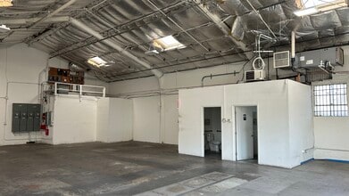 3341-3347 La Cienega Pl, Los Angeles, CA for lease Interior Photo- Image 1 of 3