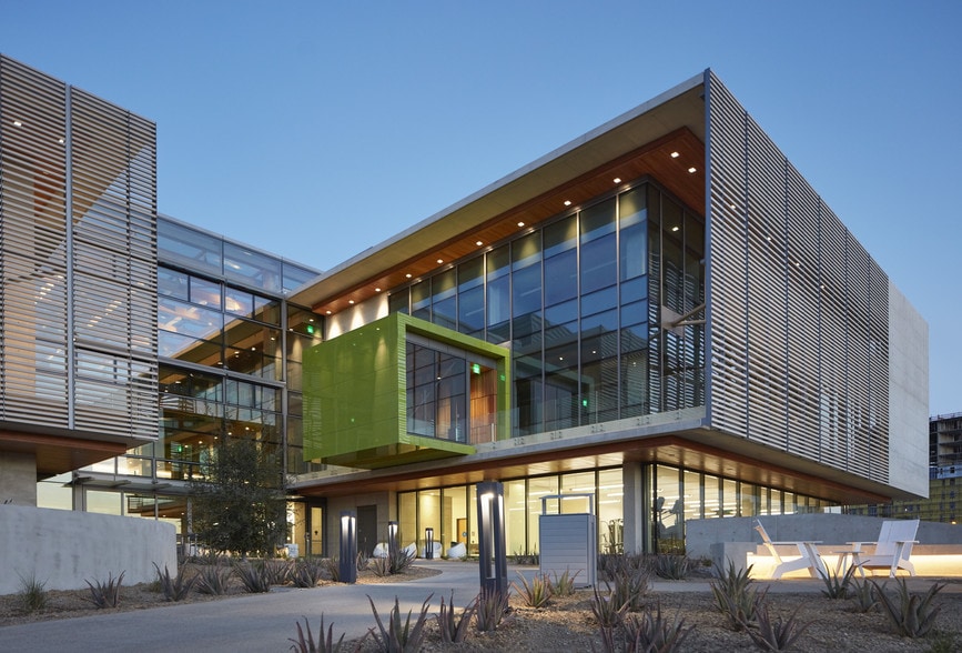 9310 Athena Cir, La Jolla, CA for lease - Building Photo - Image 2 of 27