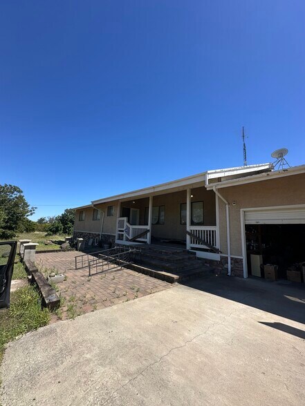 6738 Greenbay Rd, Arbuckle, CA à louer - Photo du bâtiment - Image 2 de 71