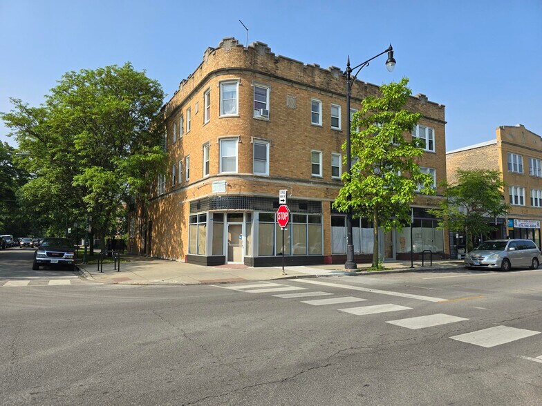 3301-3305 W Bryn Mawr Ave, Chicago, IL à louer - Photo du bâtiment - Image 1 de 7