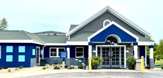 Plus de détails pour 2216 N Dodge St, Iowa City, IA - Services hôteliers à vendre