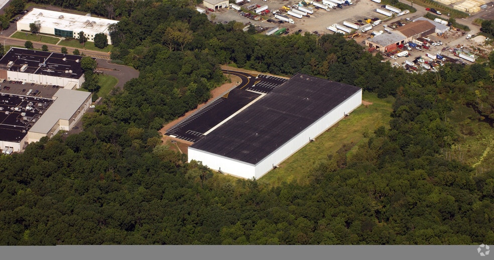 303 Helen St, South Plainfield, NJ for lease - Aerial - Image 3 of 6