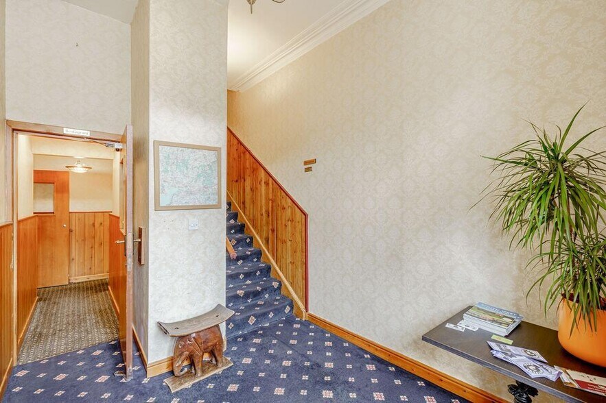 86 High St, Langholm à vendre - Photo du bâtiment - Image 3 de 71