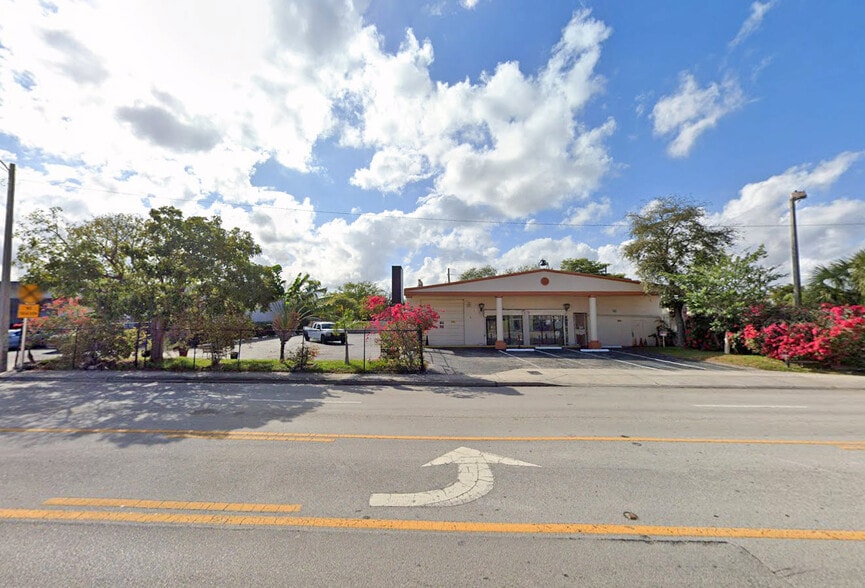 727 N Andrews Ave, Fort Lauderdale, FL à vendre - Photo du bâtiment - Image 2 de 16