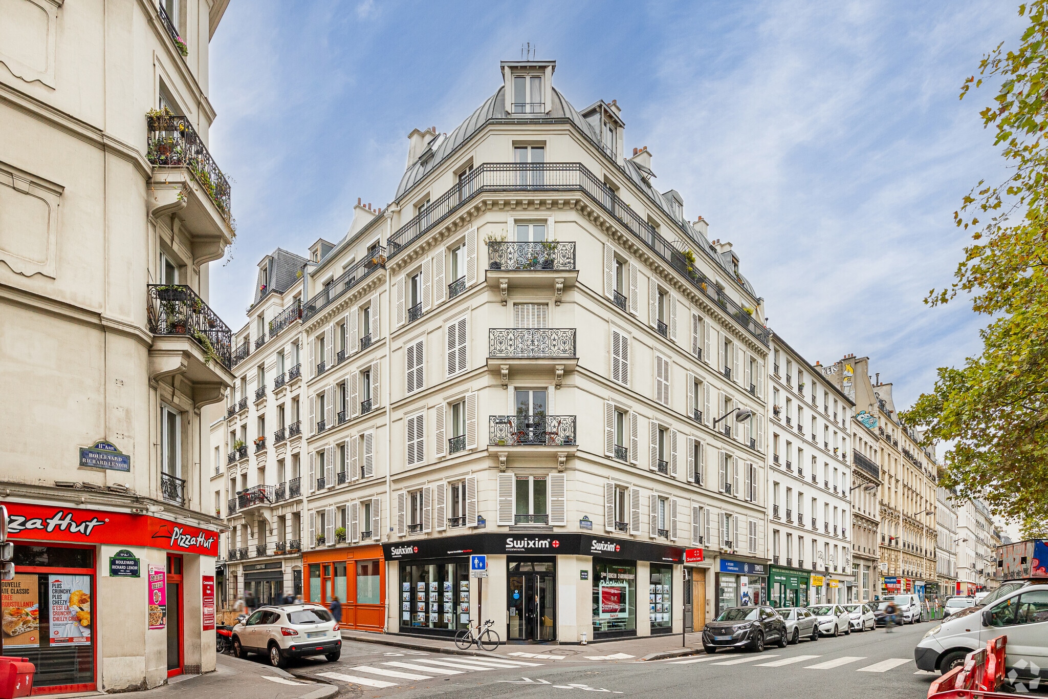 Commerce de détail dans Paris à louer Photo principale- Image 1 de 4