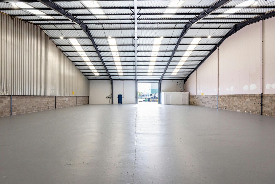 Yardley Rd, Liverpool for lease - Building Photo - Image 2 of 5