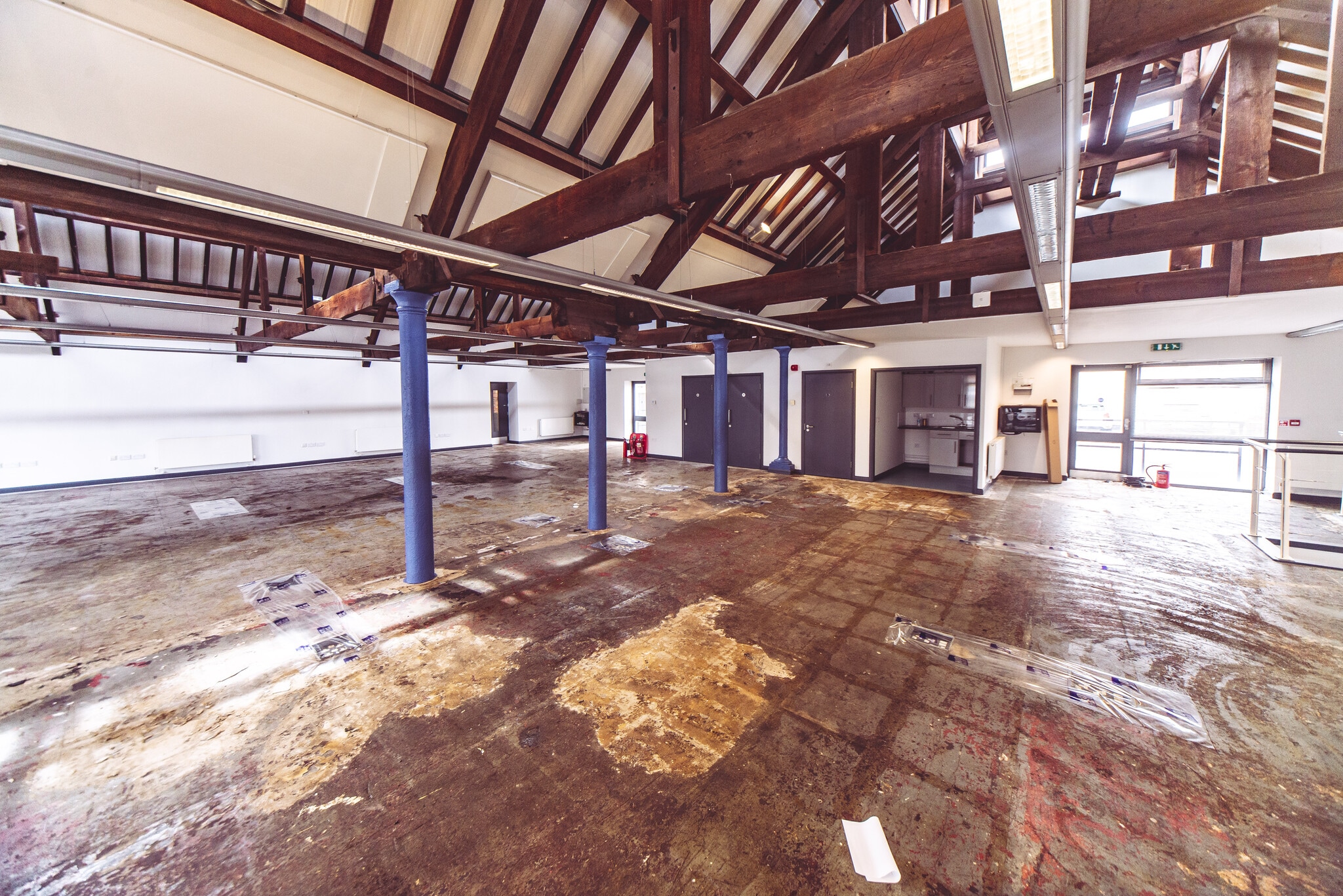 Walker Rd, Newcastle Upon Tyne for lease Interior Photo- Image 1 of 5