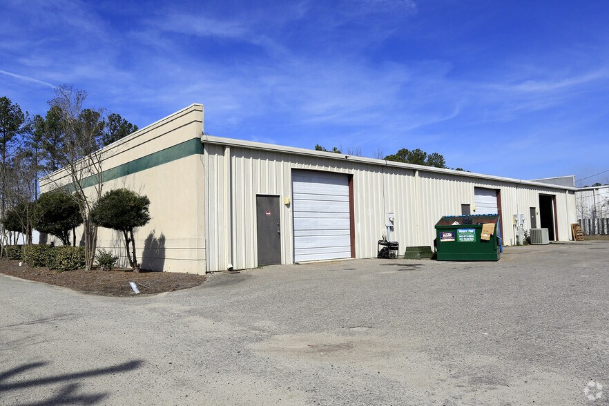 3239 Benchmark Dr, Ladson, SC for sale - Building Photo - Image 3 of 12