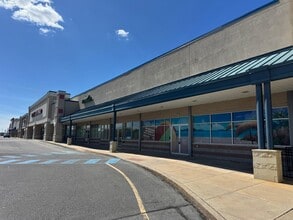 2001 MacArthur Blvd, Whitehall, PA for lease Interior Photo- Image 1 of 16
