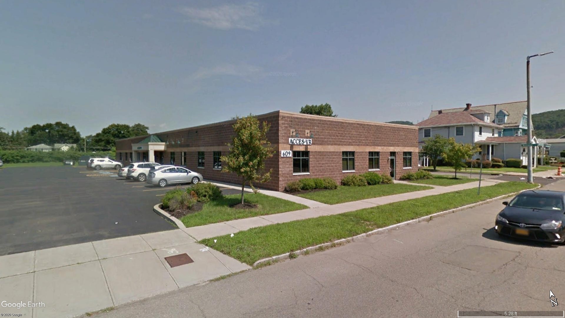 609 E Church St, Elmira, NY à louer Photo principale- Image 1 de 3