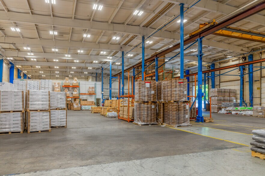 44 Chocksett Rd, Sterling, MA à louer - Photo intérieure - Image 2 de 7