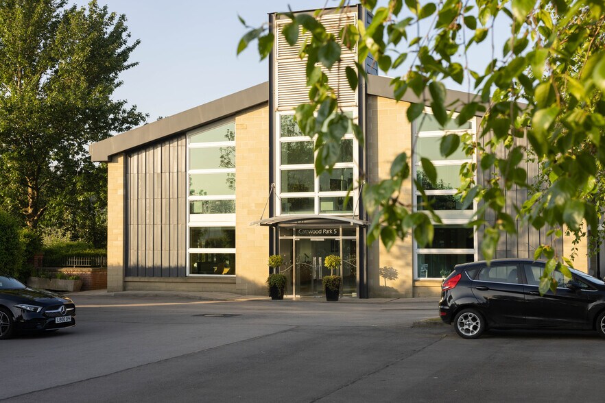 Selby Rd, Leeds à louer - Photo du bâtiment - Image 2 de 13