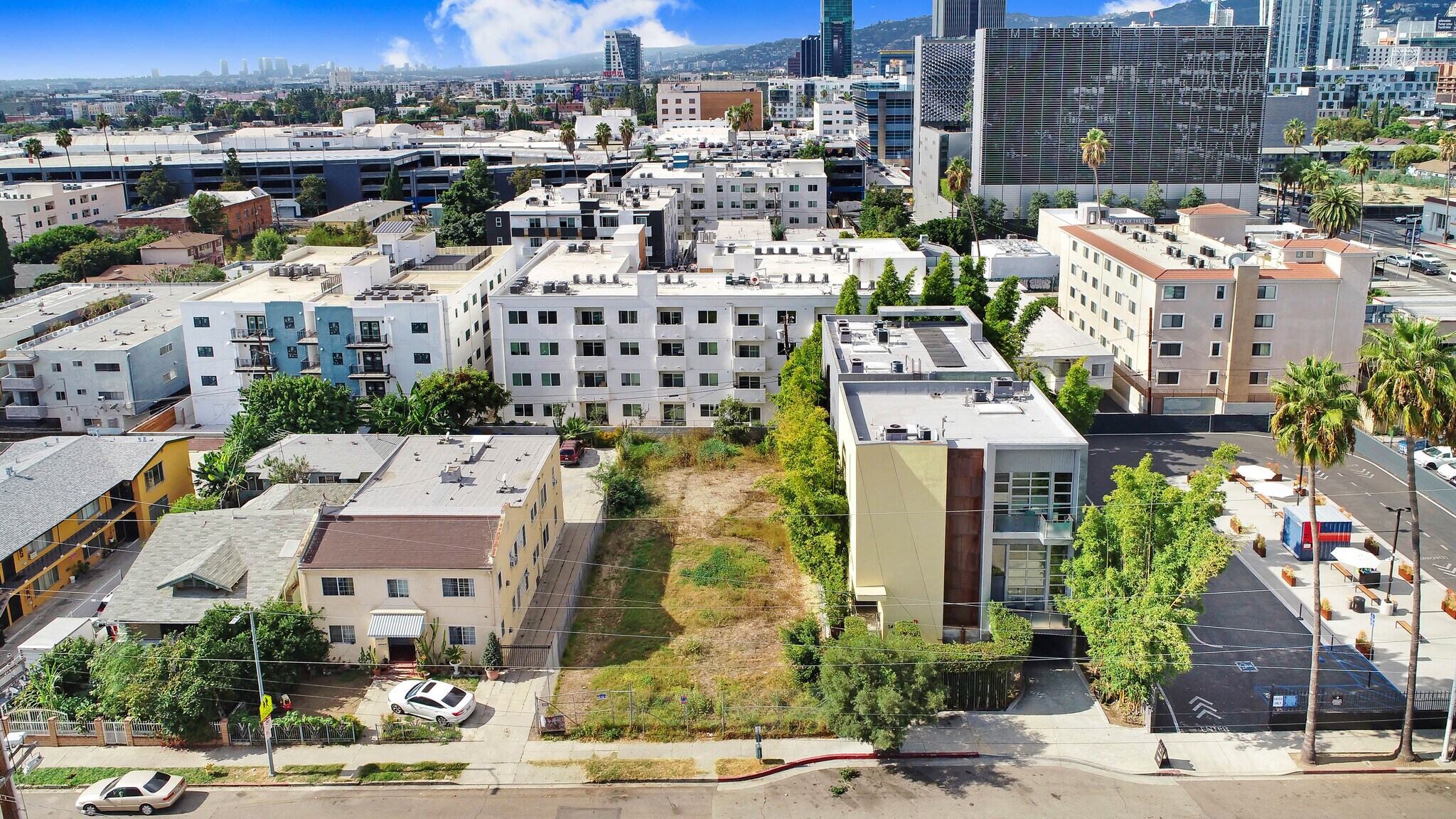 1449 N Bronson Ave, Los Angeles, CA à vendre Photo principale- Image 1 de 10