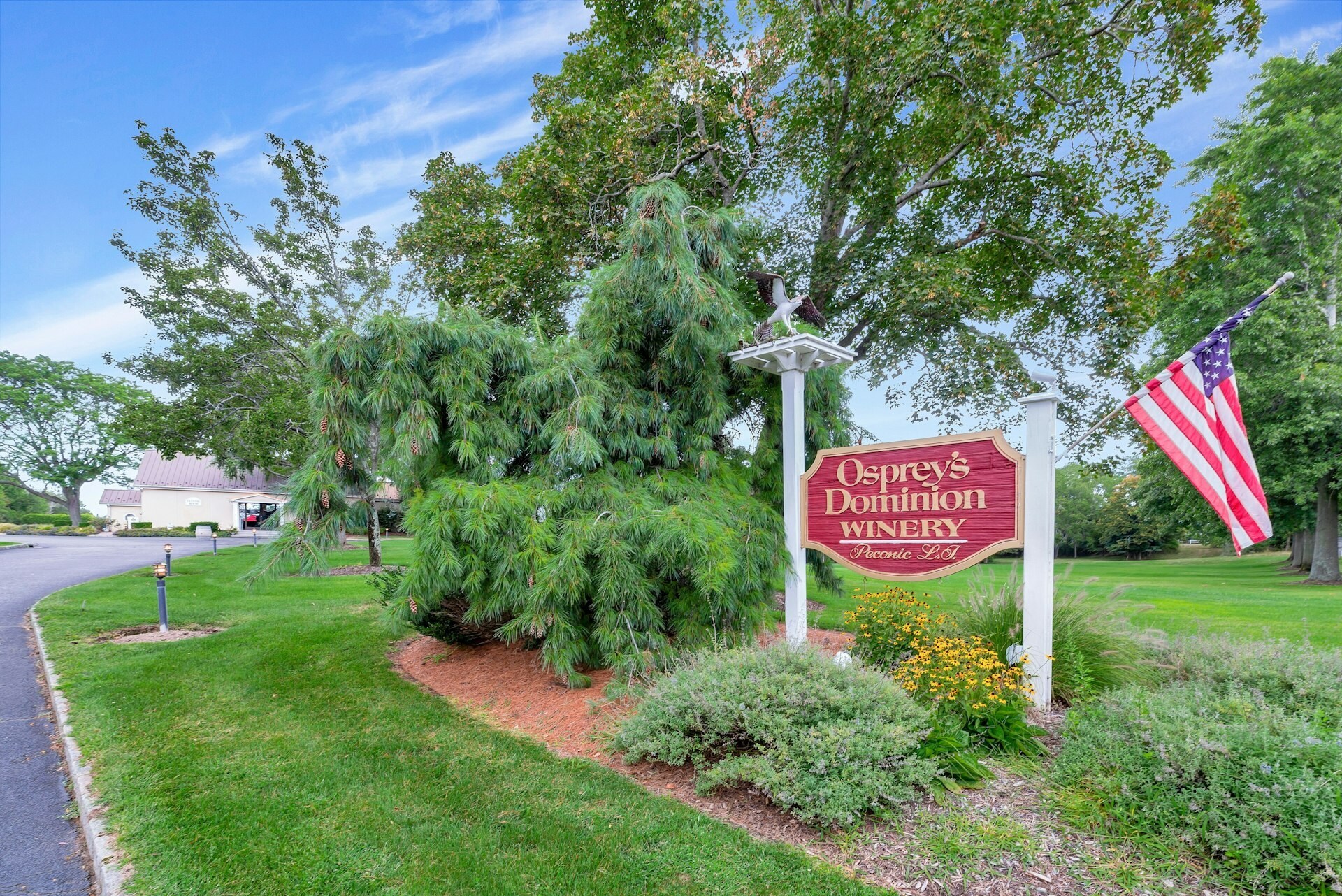 44075 Rte 25, Peconic, NY à vendre Photo du bâtiment- Image 1 de 41