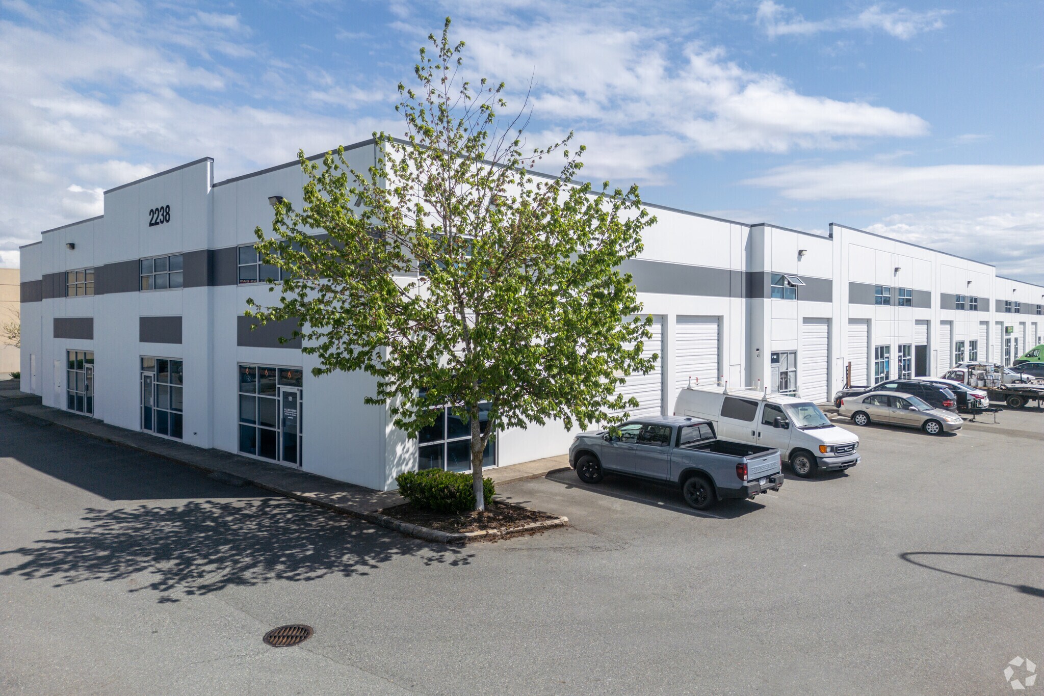 2238 Queen St, Abbotsford, BC for sale Primary Photo- Image 1 of 1