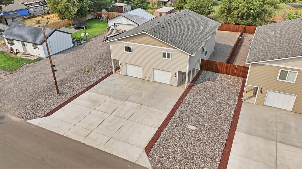255 NE Fourth St, Irrigon, OR for sale - Building Photo - Image 3 of 22