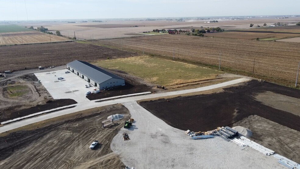 400 W Anthem Dr, Huxley, IA à vendre - Vidéo sur l’inscription commerciale - Image 2 de 14
