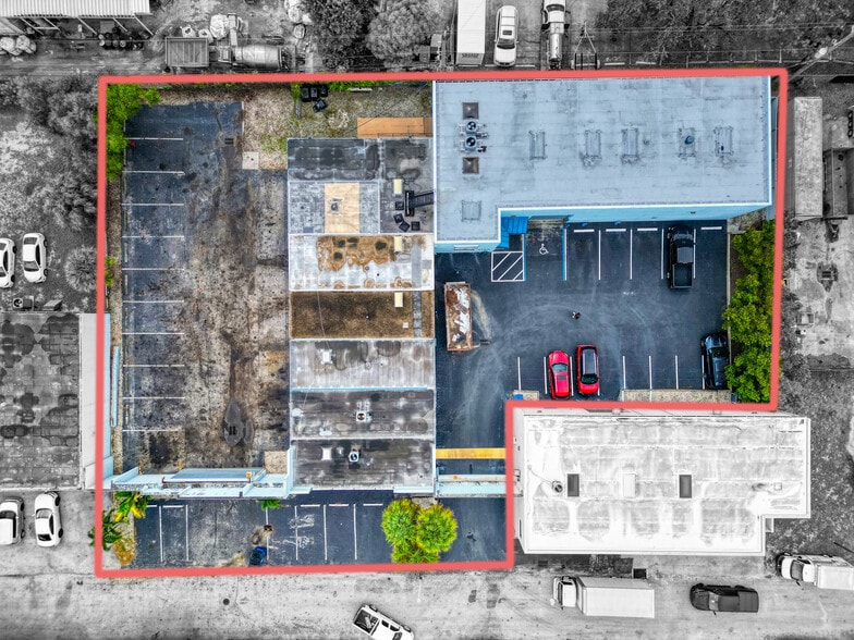 1120 NW 54th St, Fort Lauderdale, FL à louer - Photo du bâtiment - Image 3 de 74
