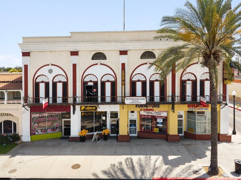 917 Whittier Blvd, Montebello, CA à vendre - Photo du bâtiment - Image 2 de 28