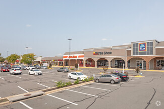 More details for 13946 Lee Jackson Memorial Hwy, Chantilly, VA - Retail for Lease