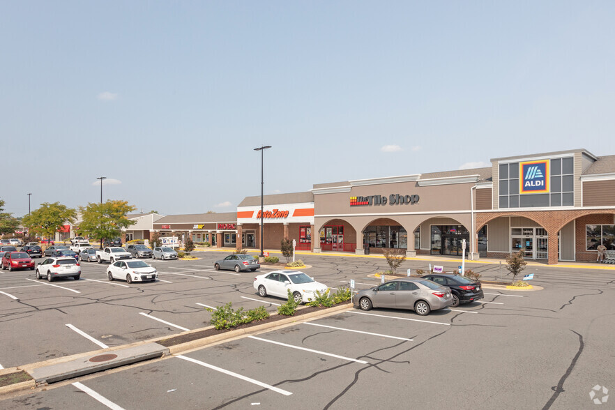 13946 Lee Jackson Memorial Hwy, Chantilly, VA for lease - Building Photo - Image 1 of 4