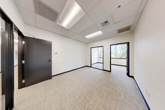 676 Woodland Square Loop SE, Lacey, WA for lease Interior Photo- Image 1 of 5