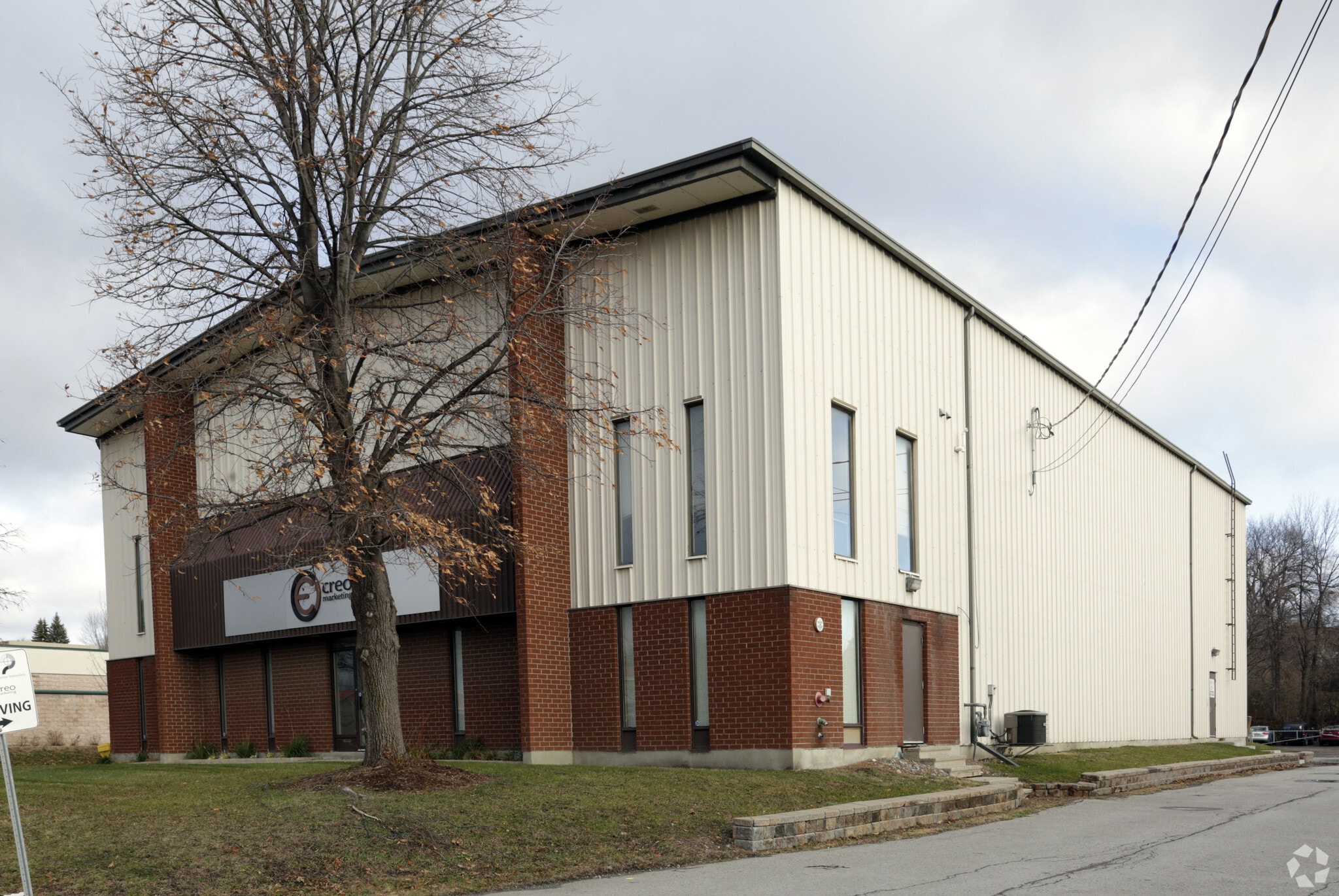 24 Edgewater St, Ottawa, ON à vendre Photo principale- Image 1 de 3