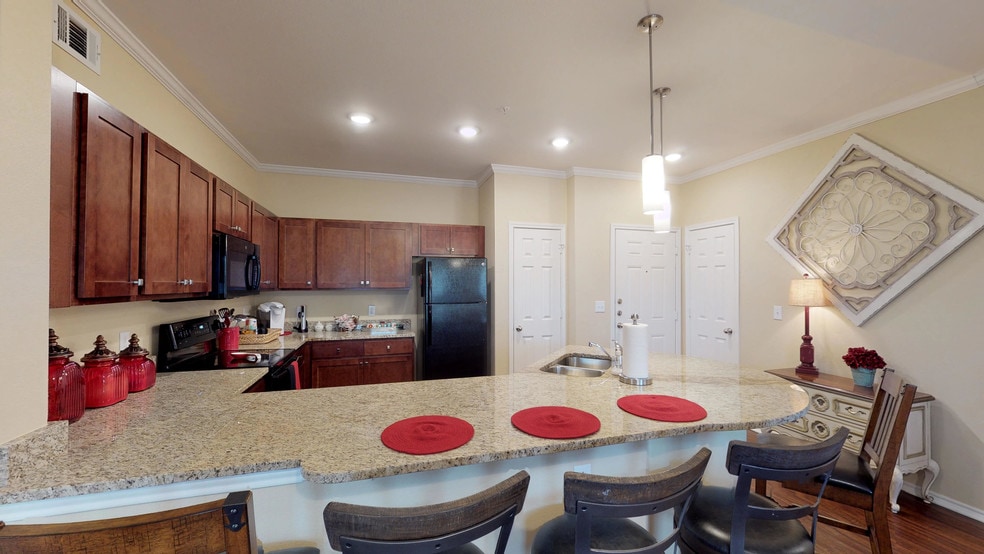 1951 Old FM 306, New Braunfels, TX for sale - Matterport 3D Scan - Image 3 of 13