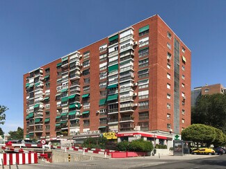Plus de détails pour Calle de Fuentespina, 14, Madrid - Multi-résidentiel à vendre