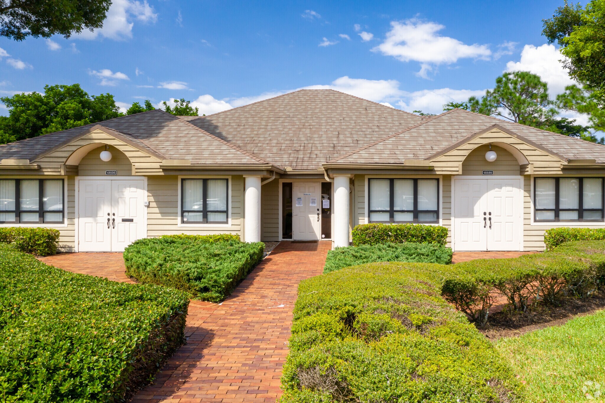 12535 New Brittany Blvd, Fort Myers, FL à vendre Photo principale- Image 1 de 1