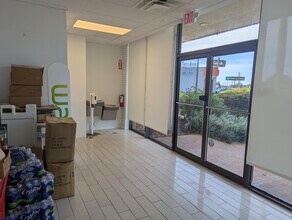 514 Cypress Gardens Blvd, Winter Haven, FL for lease Building Photo- Image 1 of 2